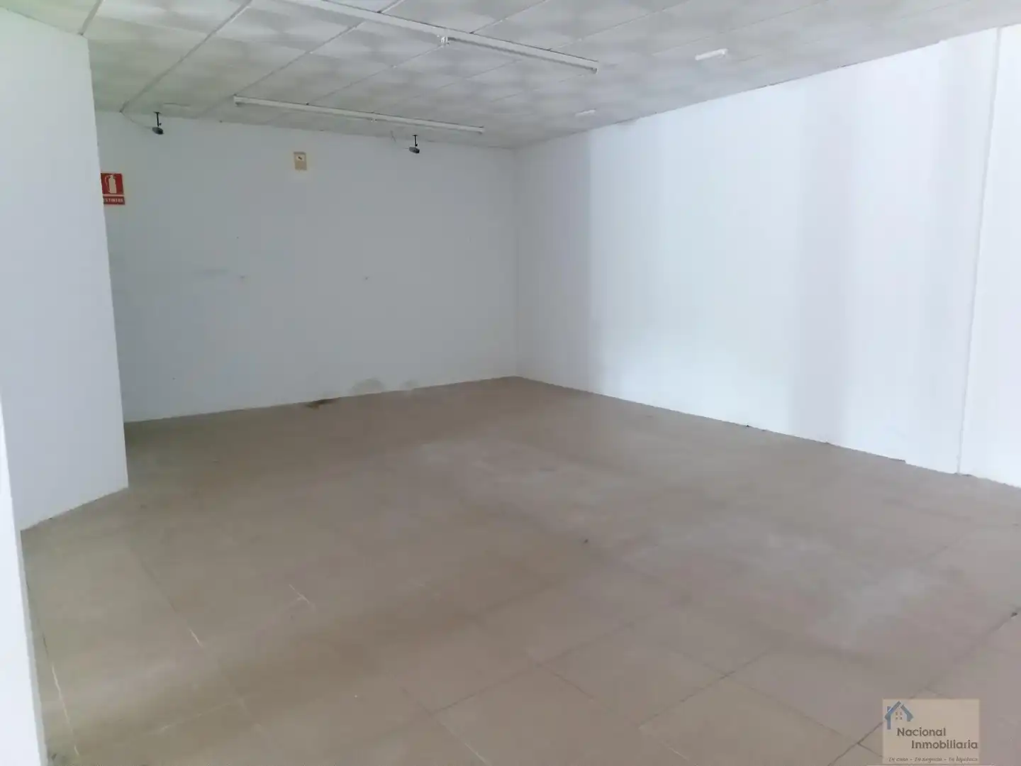 Local commercial à vendre à Cistérniga, imagen 5