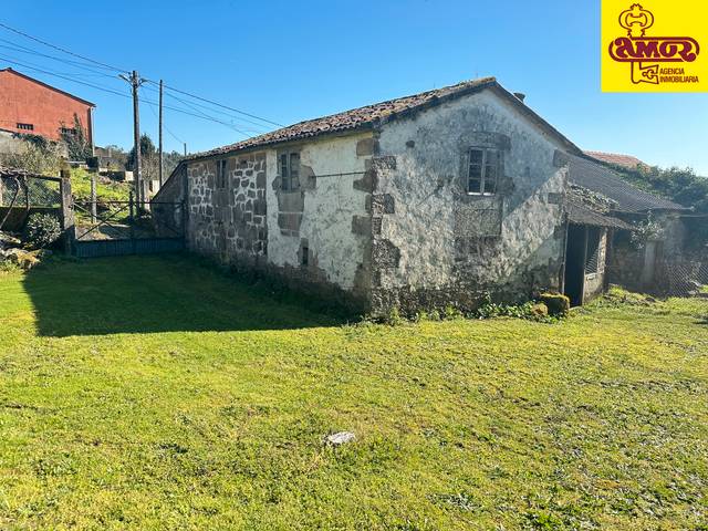 Casa-chalet en Venta en Travesía da Ramallosa en Teo