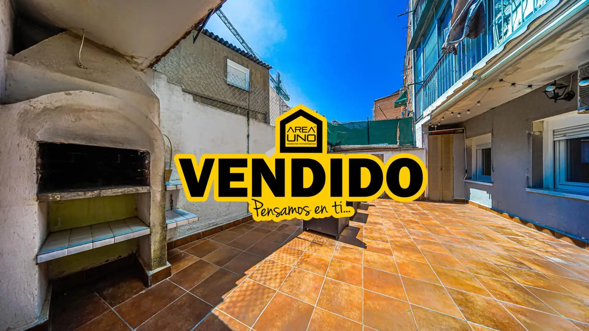 Vista exterior de Piso en venta en  Madrid Capital con Aire acondicionado, Calefacción y Terraza