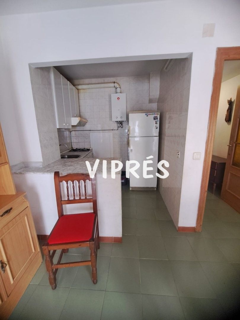 Kitchen of Flat for sale in Casar de Cáceres  with Furnished