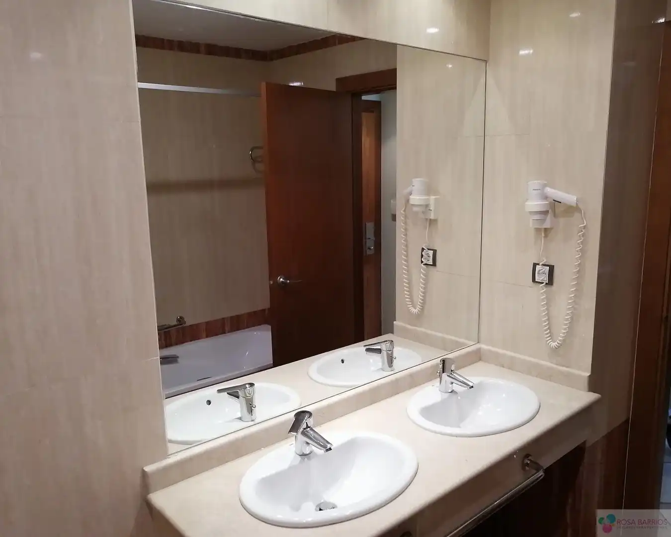 Apartamento con piscina en venta en Los Flamingos, imagen 13