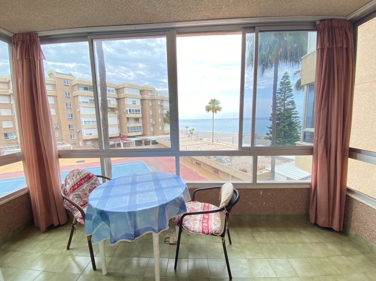 Dormitori de Pis en venda en Torrox amb Piscina comunitària