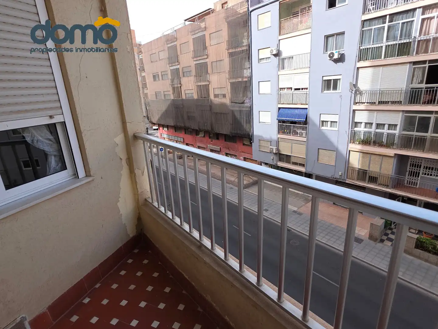 Terrassa de Pis en venda en Almería amb Moblat i Balcó