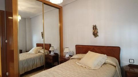 Foto 5 de Apartamento en venta en De Demetrio Monteserín, La Vega - La Sal, León Capital