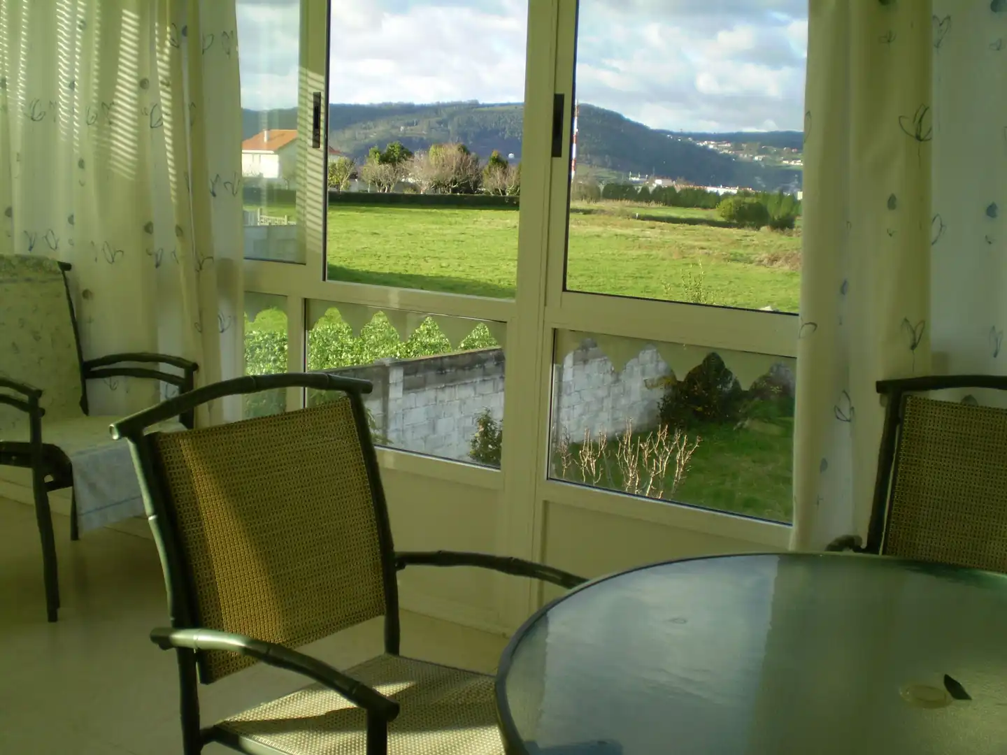 Terrace of Houses for rent in Mugardos  with Heating, Private garden and Parquet flooring