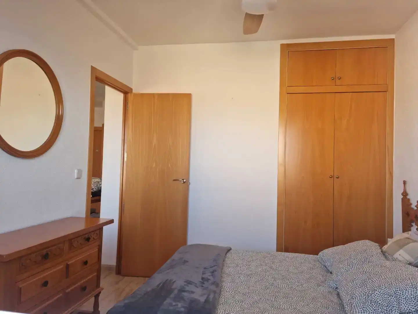 Habitación de Piso de alquiler en Cartagena con Aire acondicionado y Amueblado