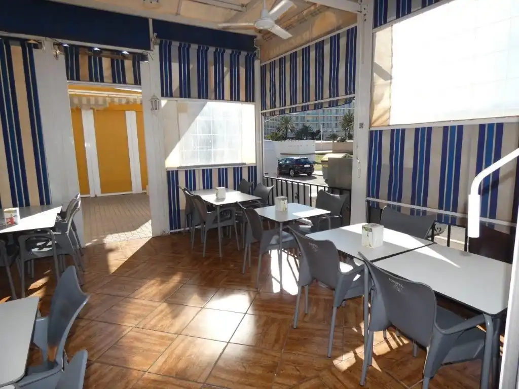 Local comercial en venda a Calle Américo Vespucio 33, imagen 12