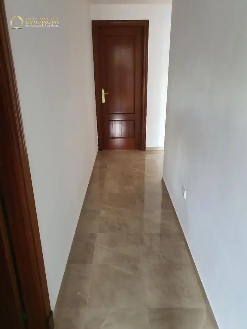 Wohnung zum Verkauf in Mairena del Aljarafe mit Klimaanlage, Heizung und Abstellraum