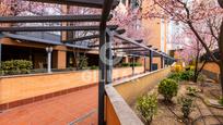 Terrassa de Pis en venda en  Madrid Capital amb Aire condicionat, Traster i Piscina comunitària