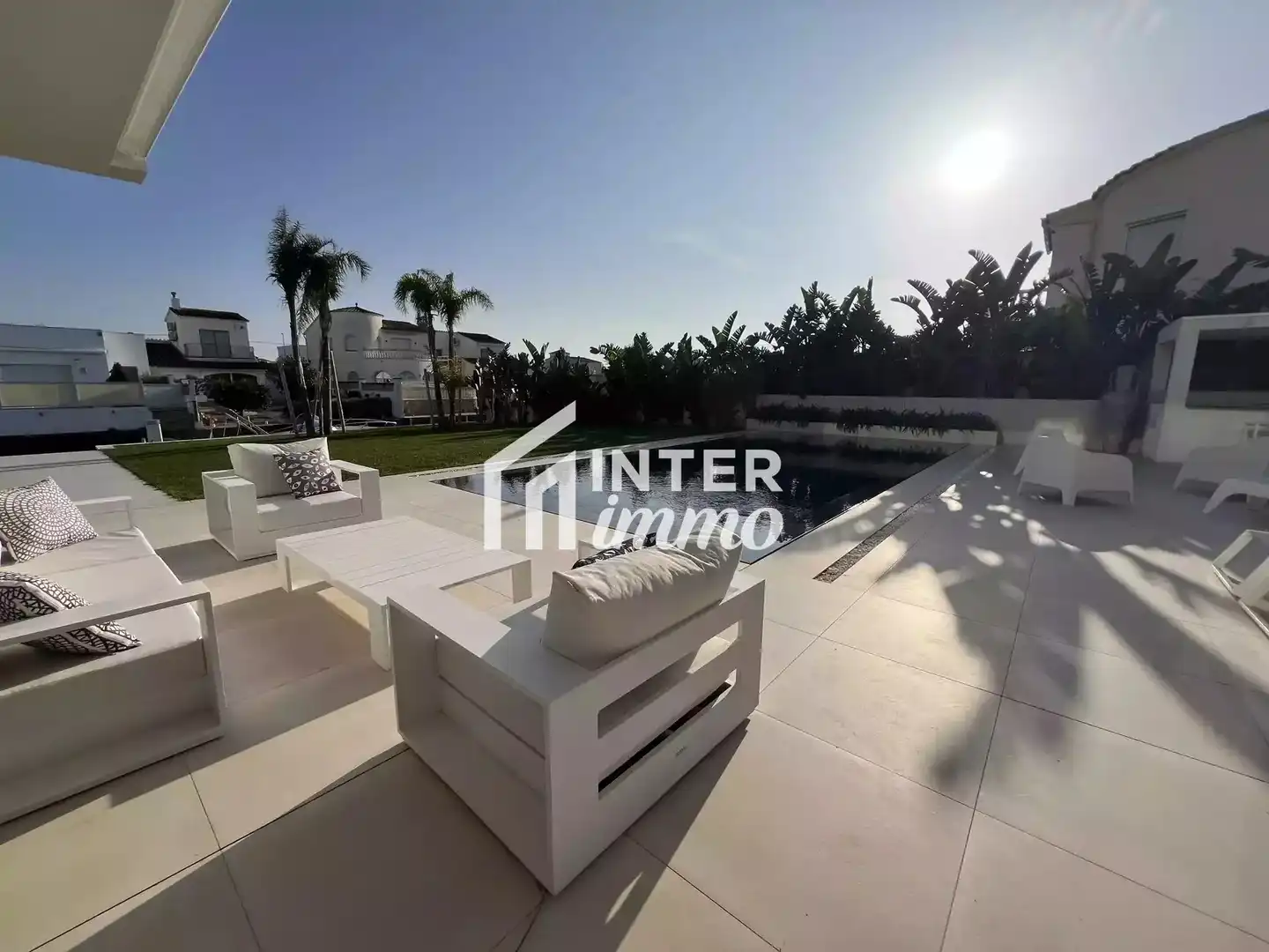 Vista exterior de Casa o chalet en venta en Empuriabrava con Aire acondicionado, Calefacción y Terraza