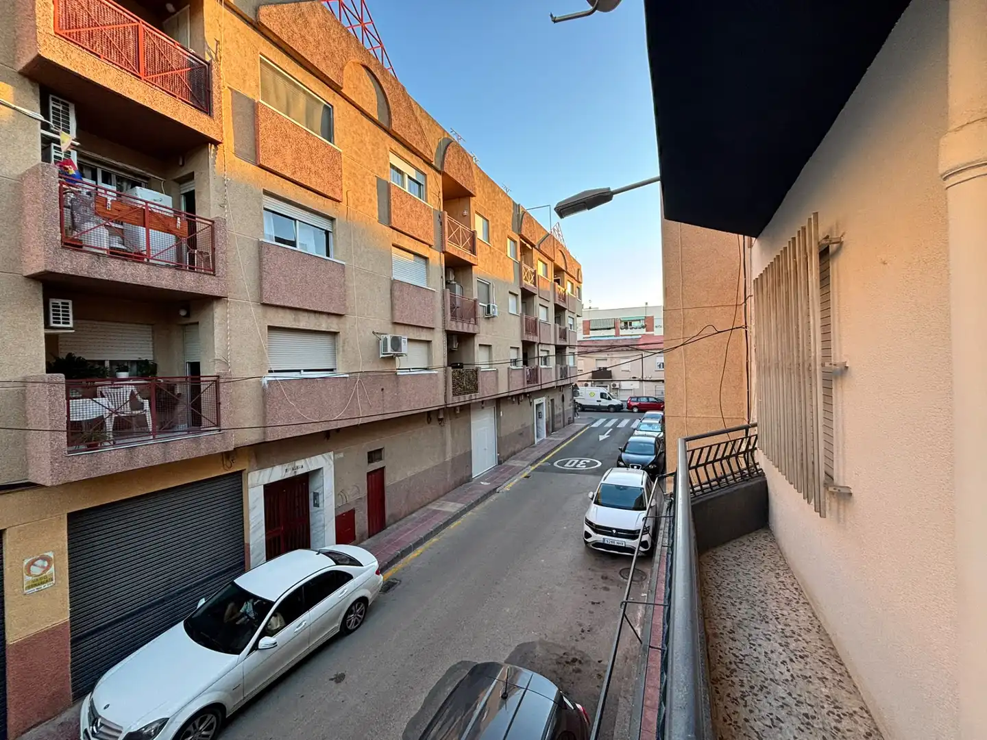 House with terrace for sale in Calle Gaudí, imagen 5