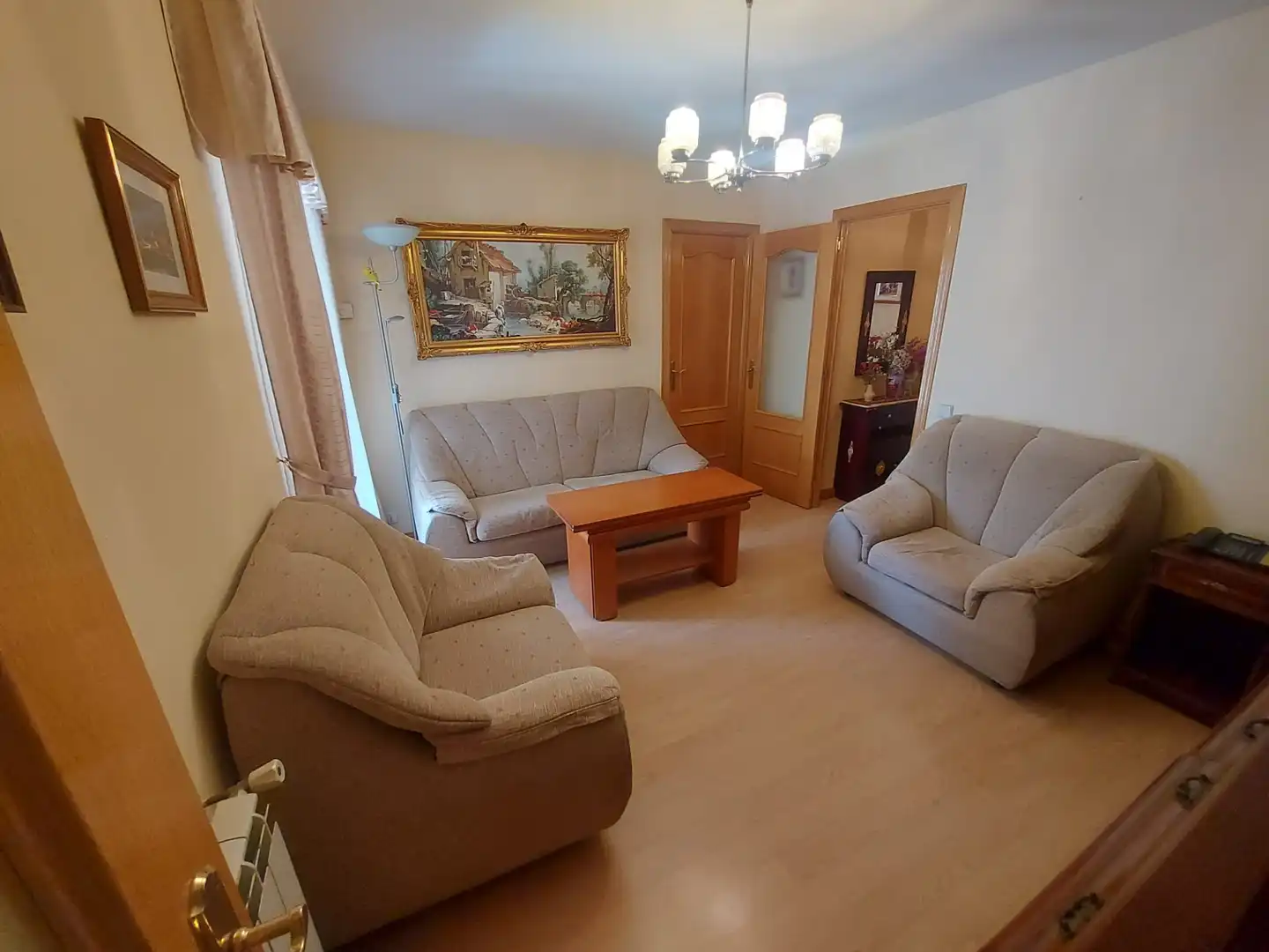 Sala de estar de Piso en venta en Madrid con Calefacción, Terraza y Amueblado