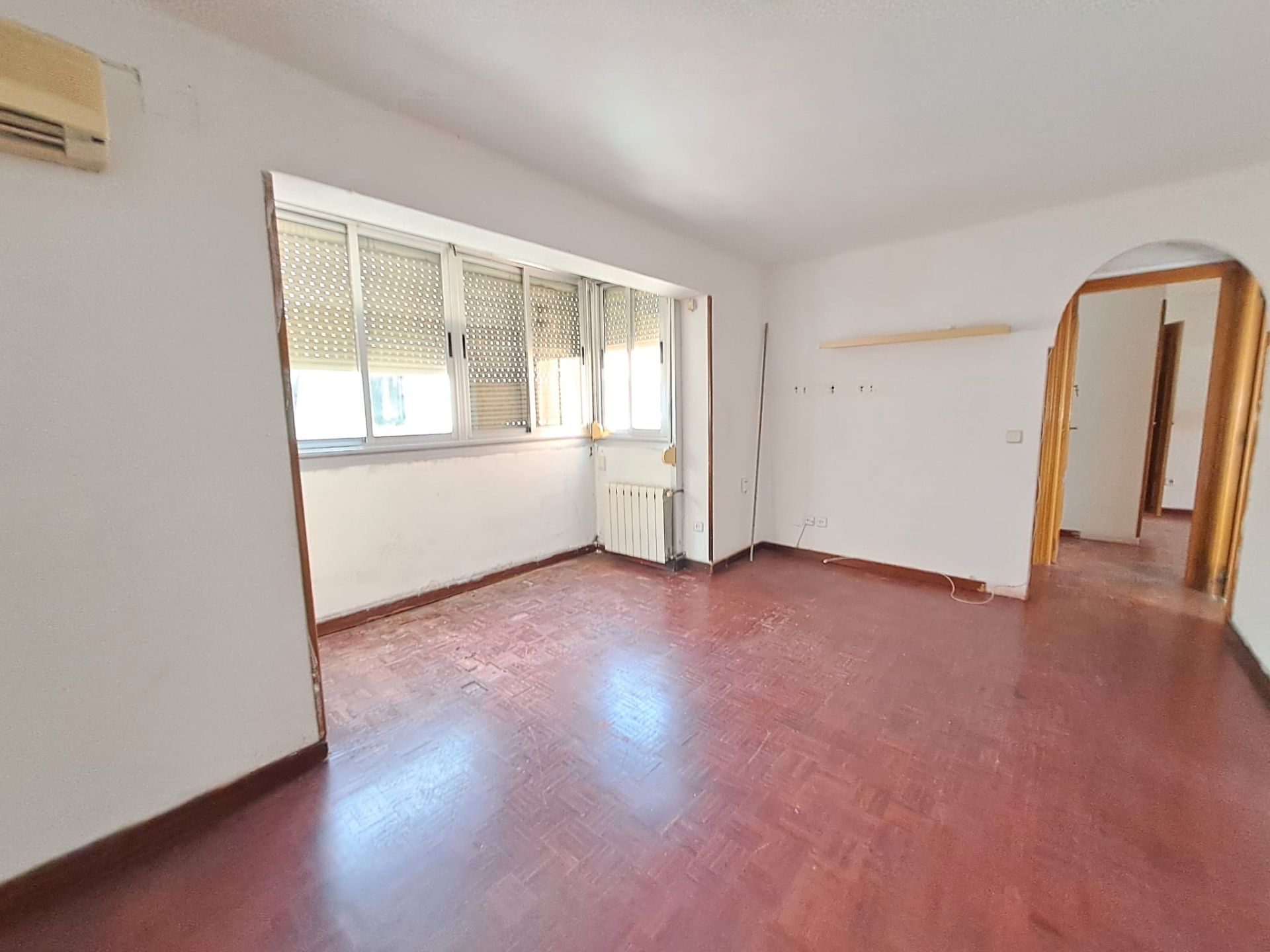 Habitación de Piso en venta en Alcorcón con Calefacción
