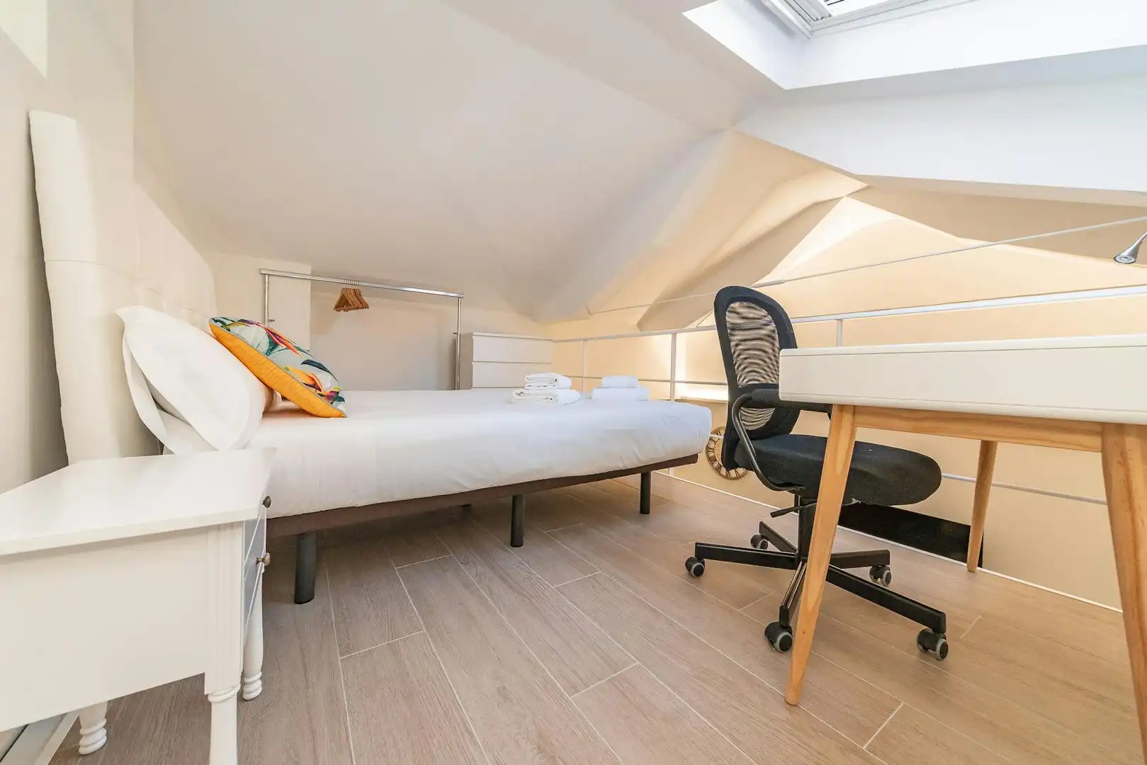 Habitación de Piso de alquiler en Madrid con Aire acondicionado, Calefacción y Amueblado