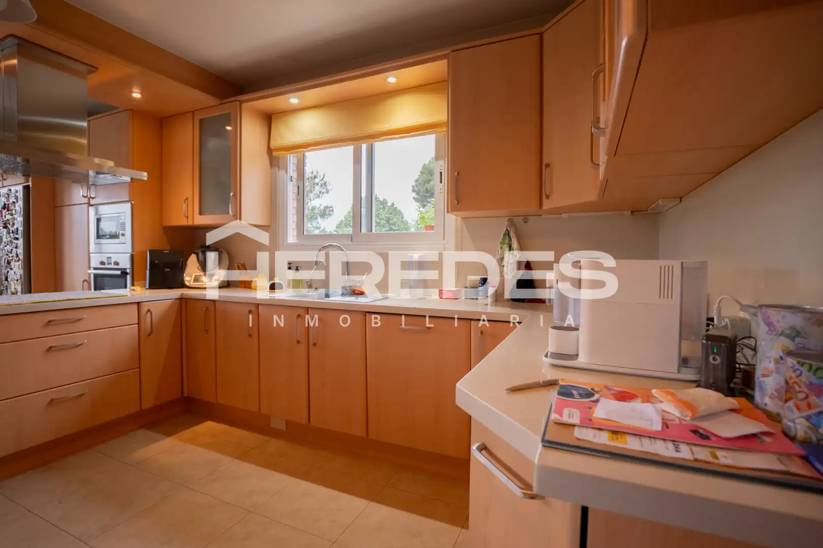Cocina de Casa o chalet en venta en Sabadell con Aire acondicionado, Calefacción y Jardín privado