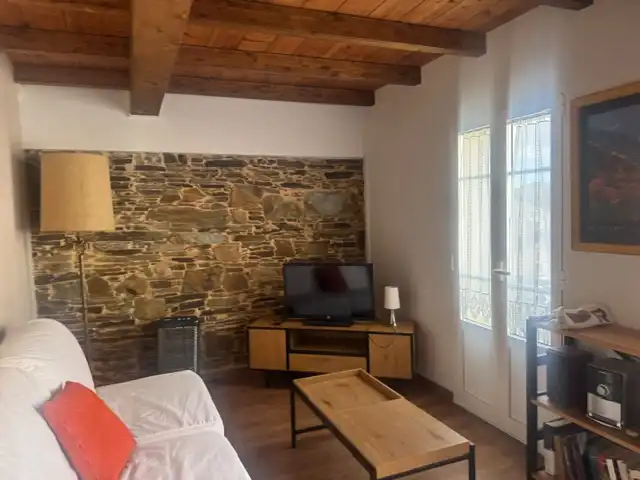 Sala d'estar de Finca rústica en venda en Vegadeo amb Calefacció, Jardí privat i Terrassa