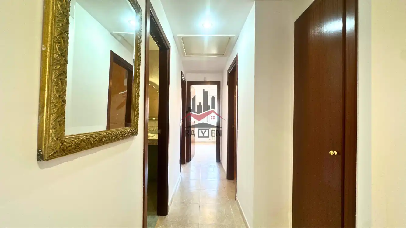 Casa adosada en venta en Figueres con Calefacción