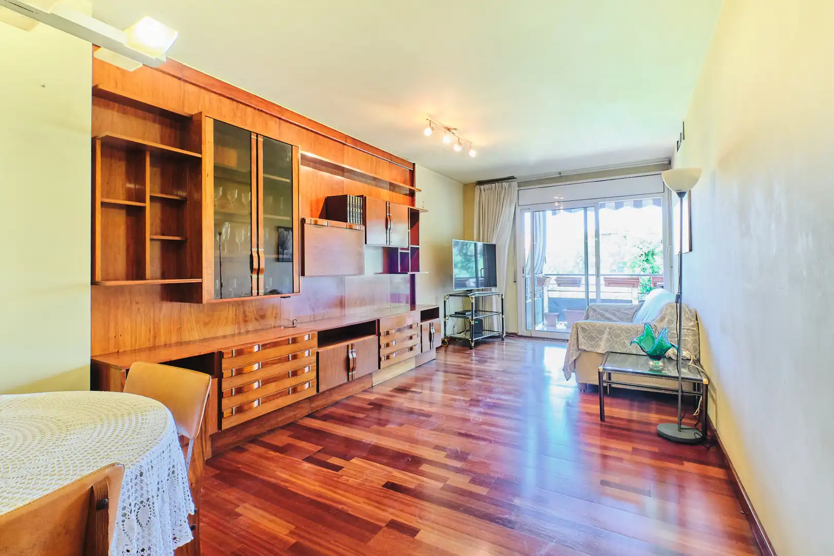 Sala de estar de Piso en venta en Barcelona con Aire acondicionado, Calefacción y Balcón