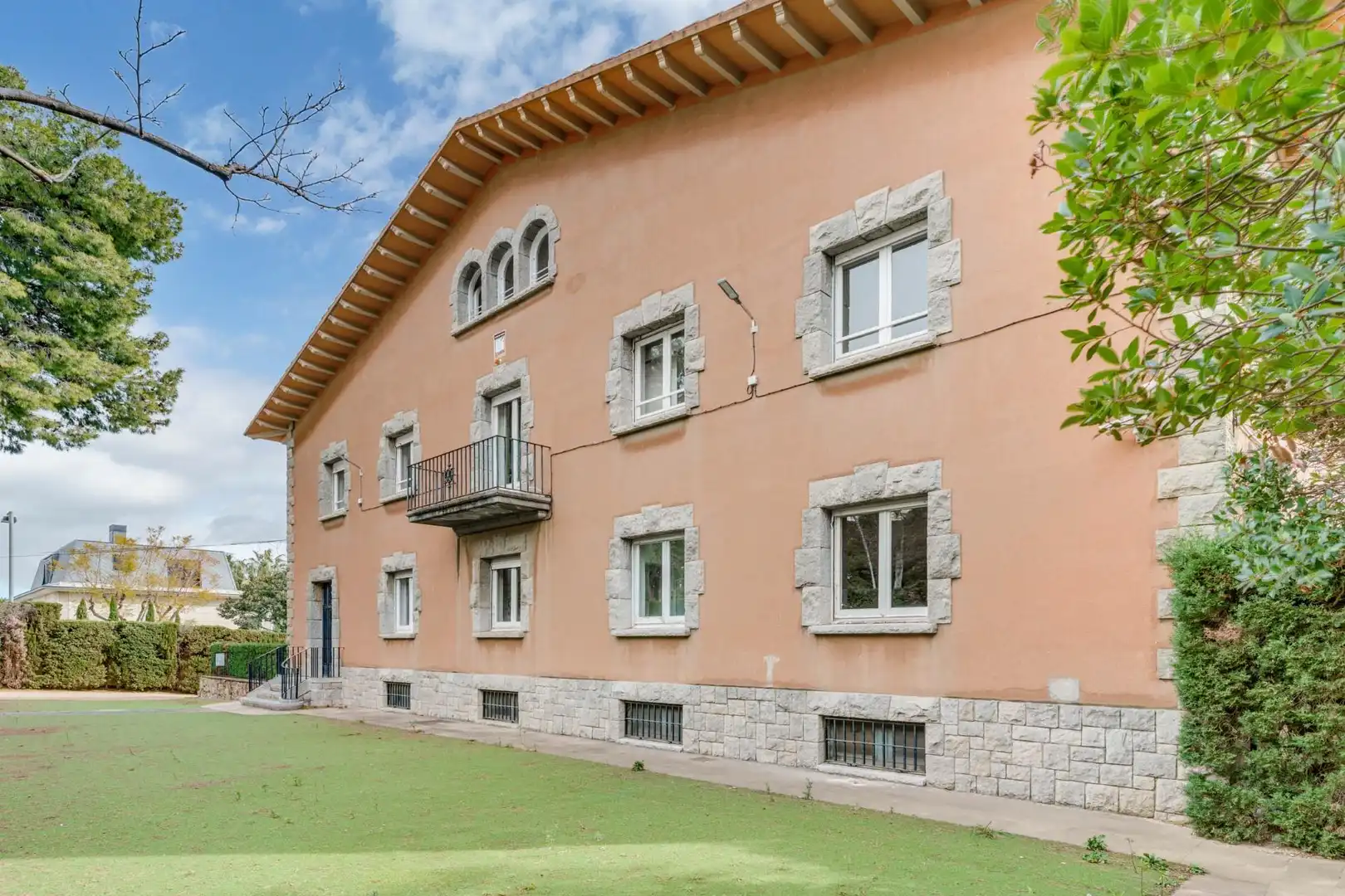 Außenansicht von Geschaftsraum zur Miete in Barcelona