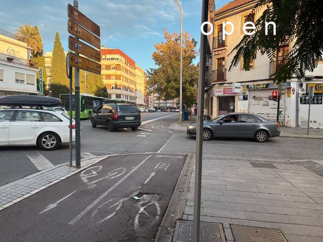 Local comercial en Alquiler en Ollerías - San Cayetano