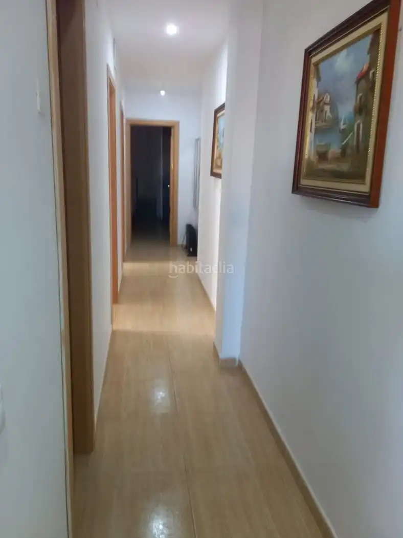 Flat with lift for sale in Calle Fernández Franco 1