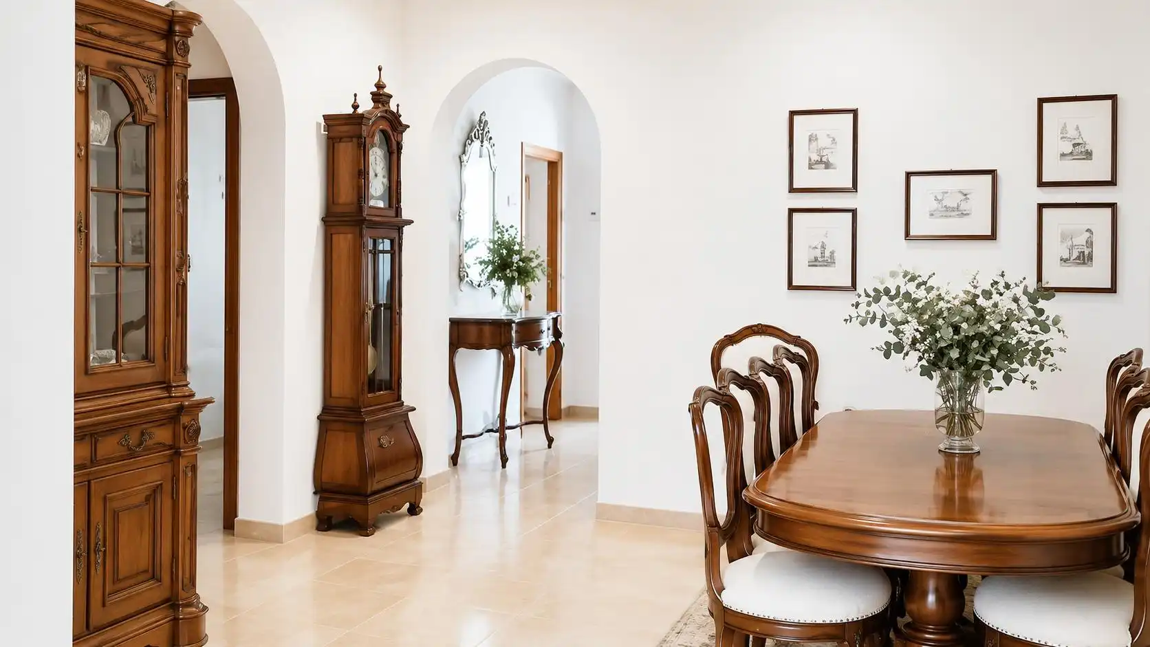Esszimmer von Erdgeschoss zum Verkauf in  Palma de Mallorca mit Klimaanlage, Privatgarten und Abstellraum