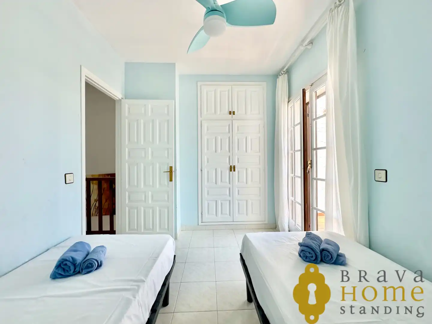 Habitación de Casa o chalet en venta en Roses con Aire acondicionado, Terraza y Balcón
