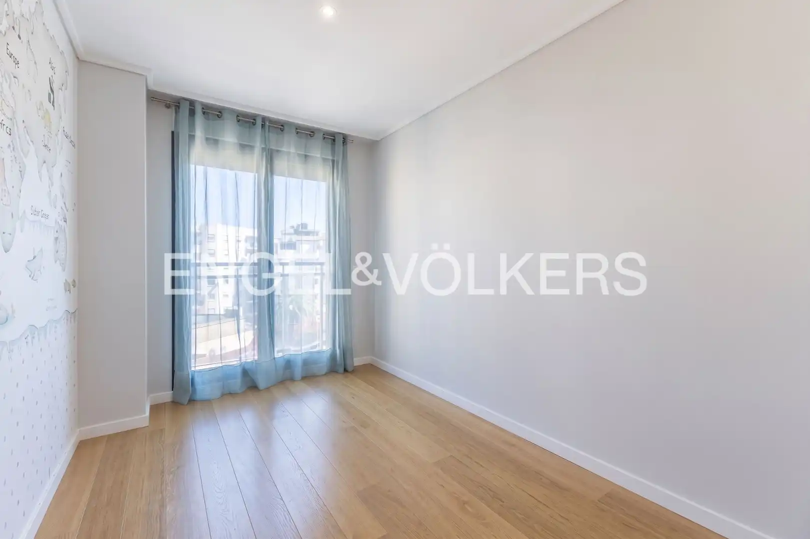 Schlafzimmer von Wohnung zur Miete in Extramurs