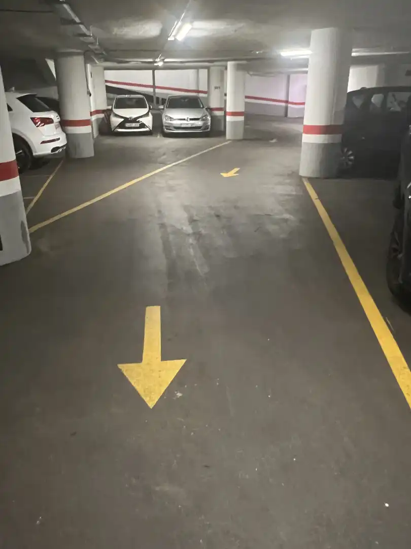 Parkplatz von Garage zur Miete in Barcelona