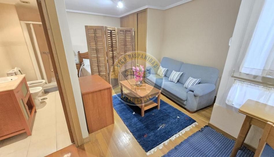 Foto 1 de Estudio de alquiler en Centro - Areal, Pontevedra