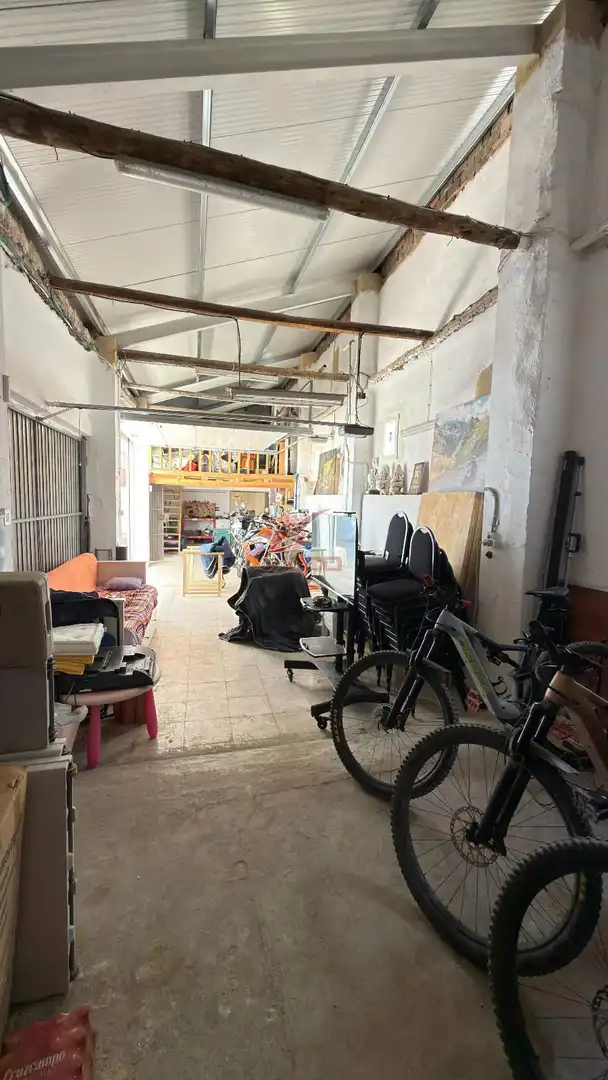 Local comercial en venda a ANTONIO MAURA, imagen 3