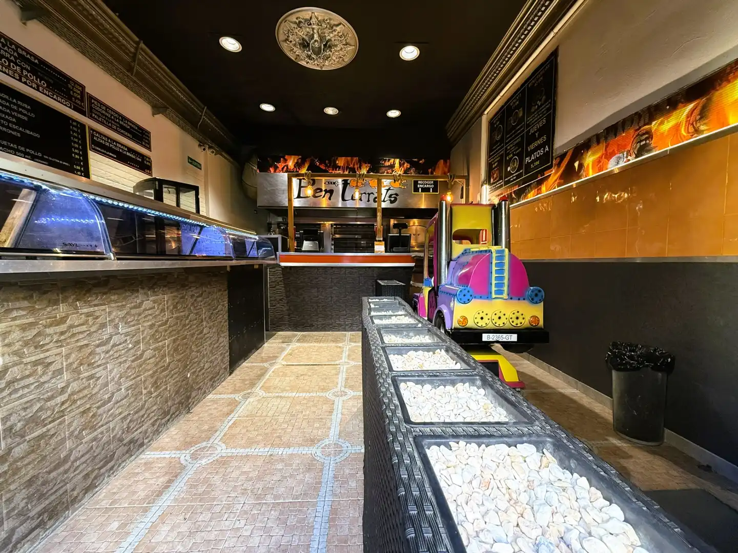 Locale commerciale in cessione a Carrer Barcelona