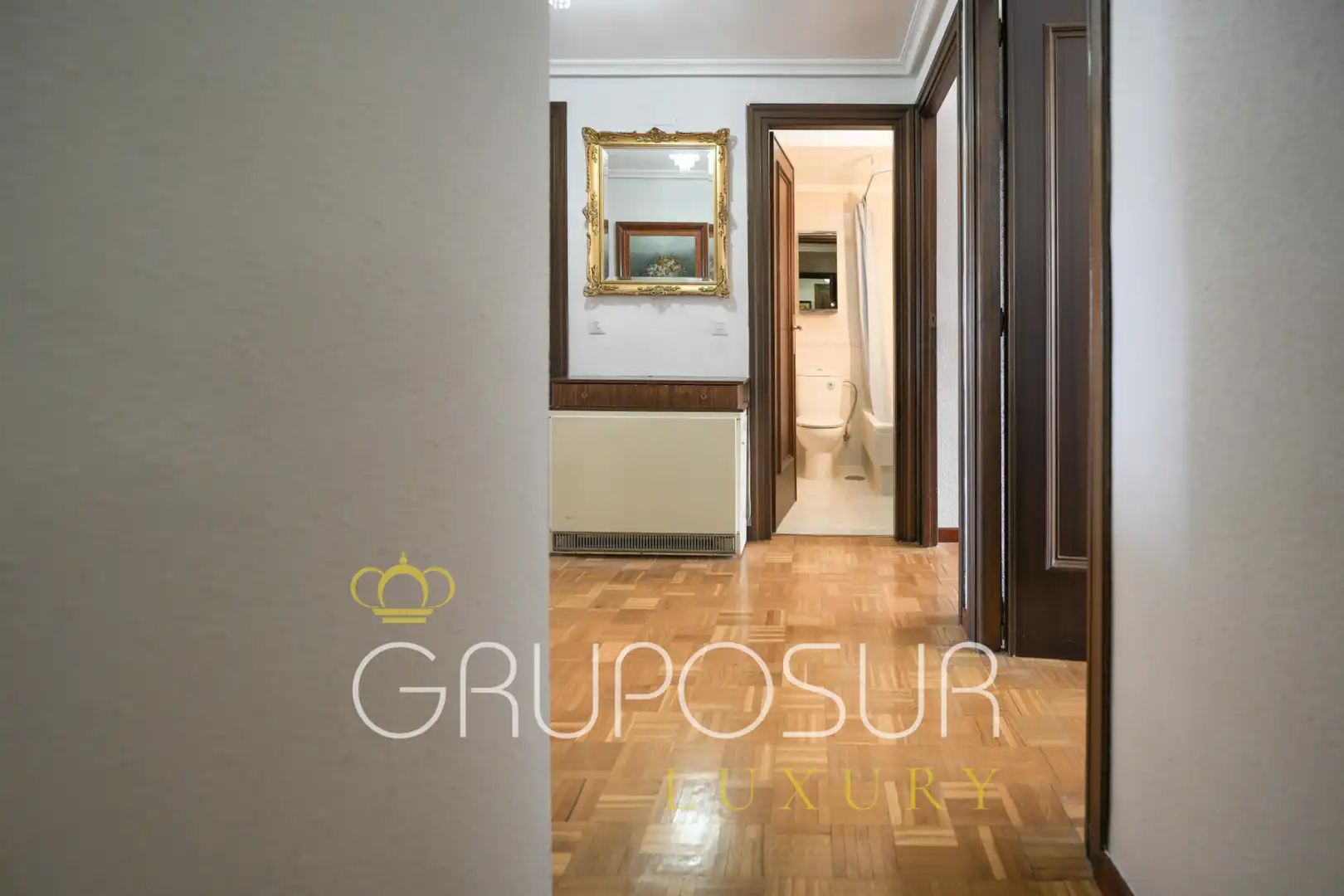 Wohnung zum Verkauf in Valladolid mit Heizung, Privatgarten und Parkett