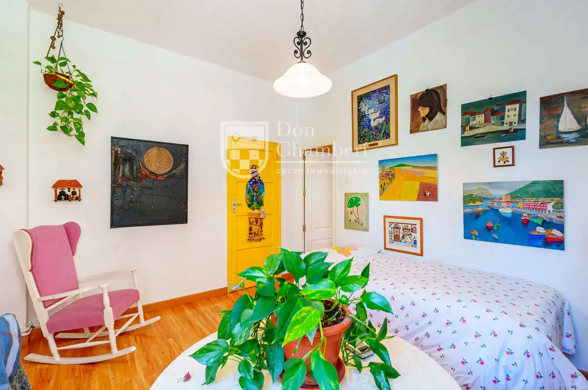 Schlafzimmer von Wohnung zum Verkauf in Madrid mit Klimaanlage, Heizung und Möbliert