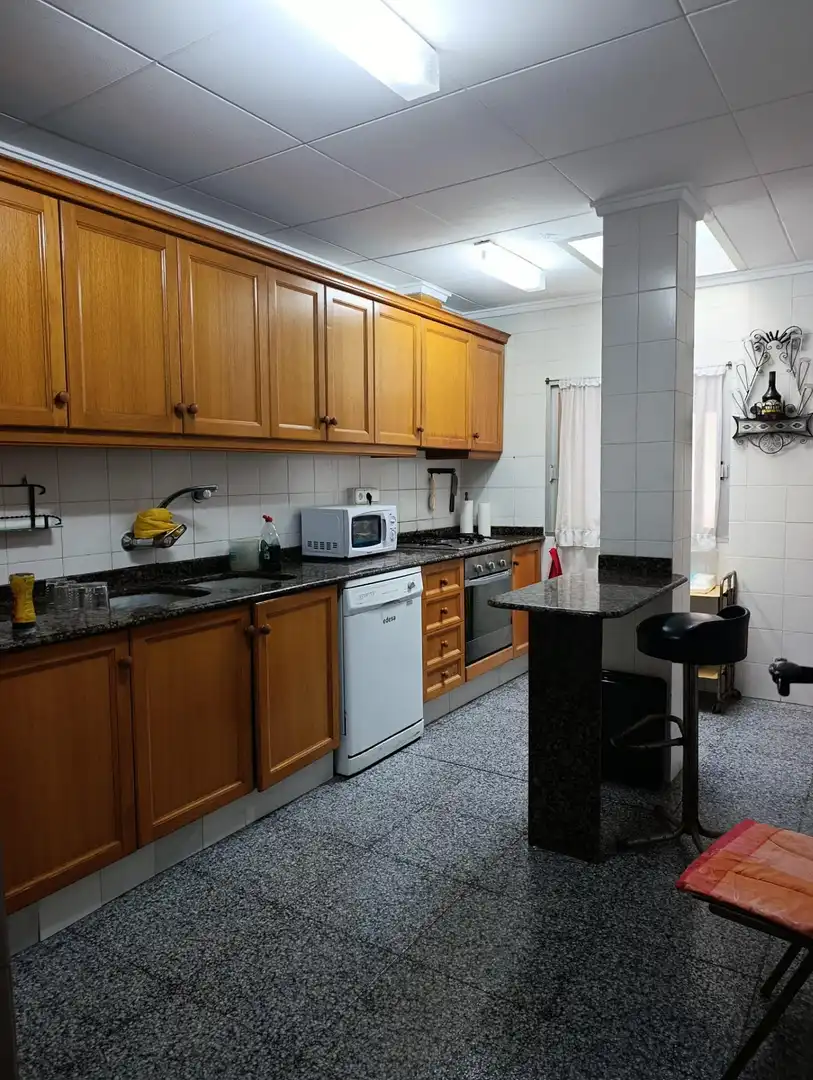 Villa con piscina in vendita a Sant Josep - Zona Hospital, imagen 13