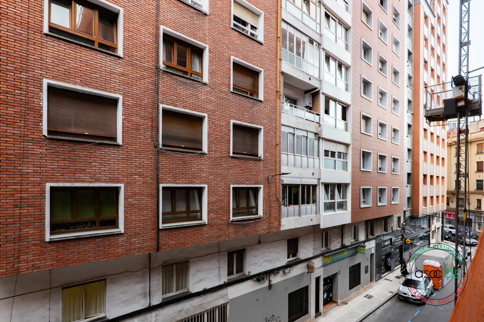 Vista exterior de Pis en venda en Gijón  amb Calefacció i Parquet