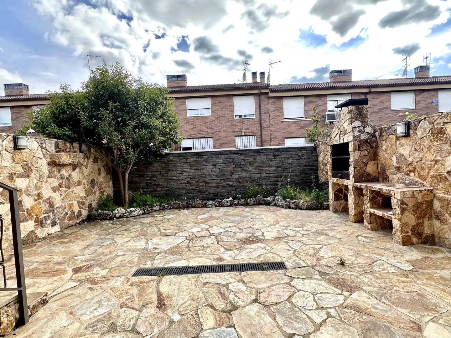 Casa adosada de alquiler en La Paloma - Asfain