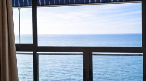 Foto 3 de Apartamento de alquiler en Zona Centro Comercial Torrequebrada, Benalmádena