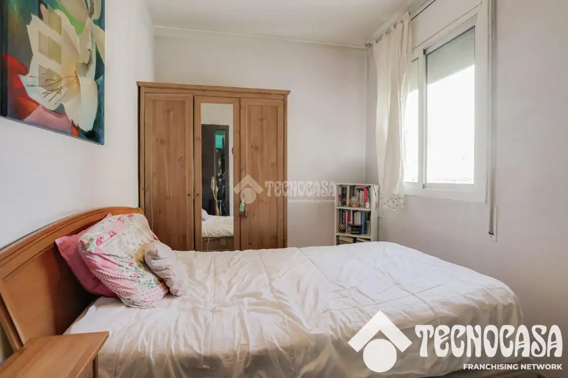 Habitación de Piso en venta en Barcelona con Aire acondicionado y Calefacción