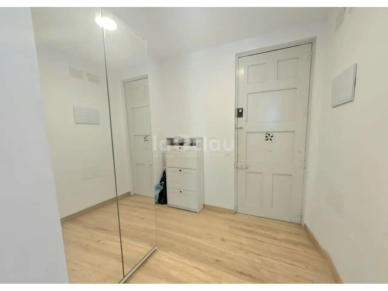 Piso en venta en Tona con Calefacción, Parquet y Terraza