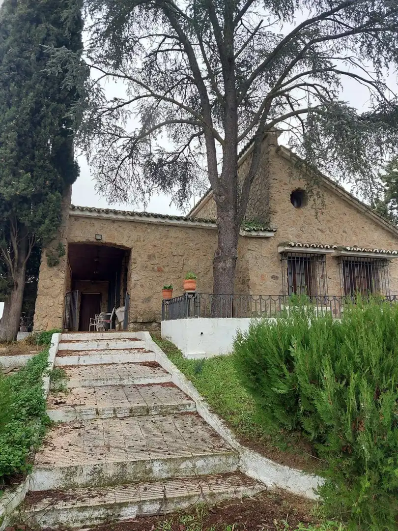 Chalet con piscina en venta en Aldea del Cano, imagen 2