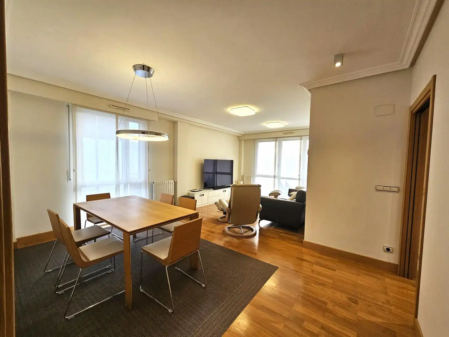 Sala de estar de Piso en venta en Donostia - San Sebastián  con Calefacción, Jardín privado y Terraza