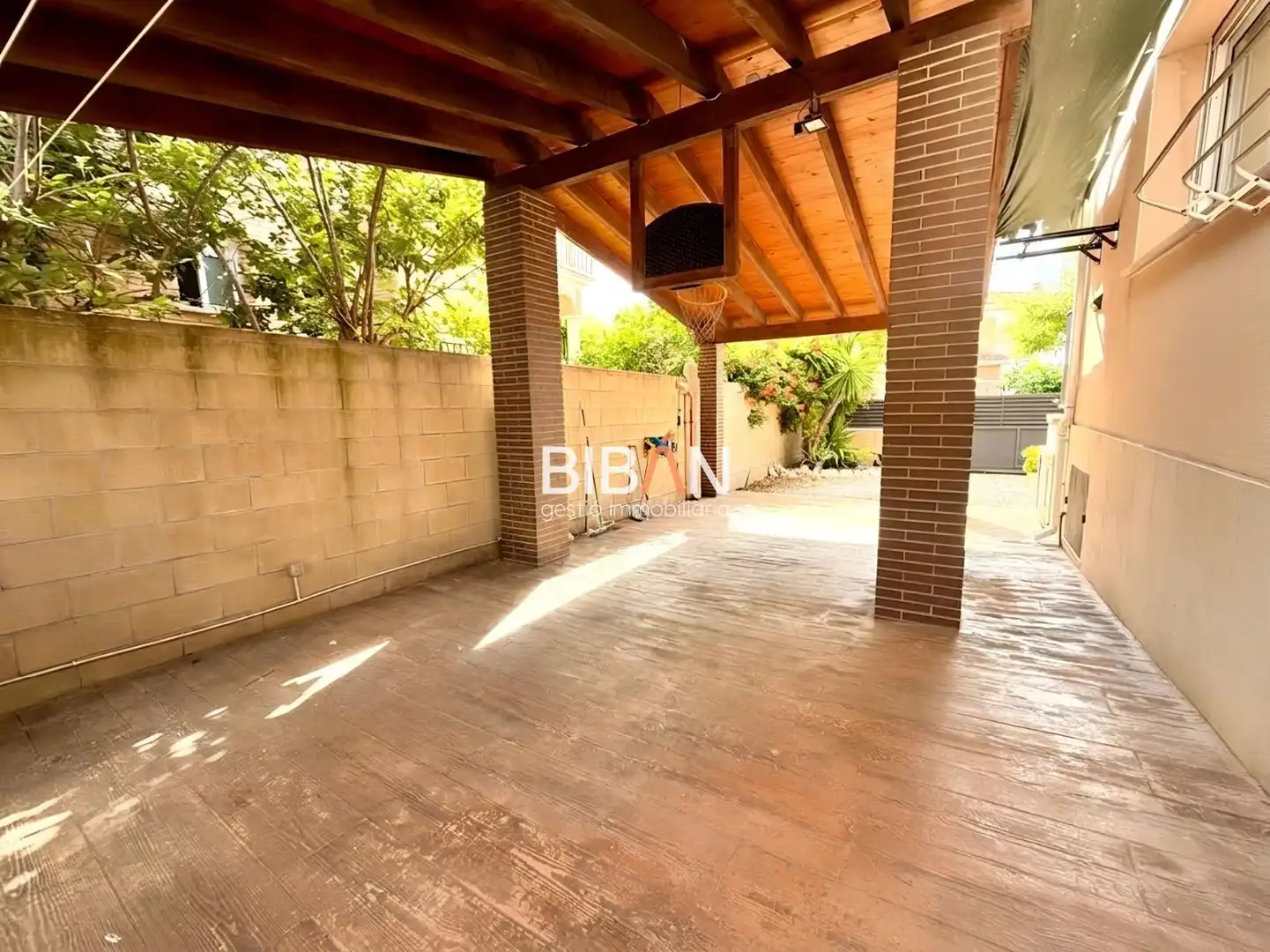 Detached homes for sale in Tarragona  with Air Conditioner, Heating and Storage room