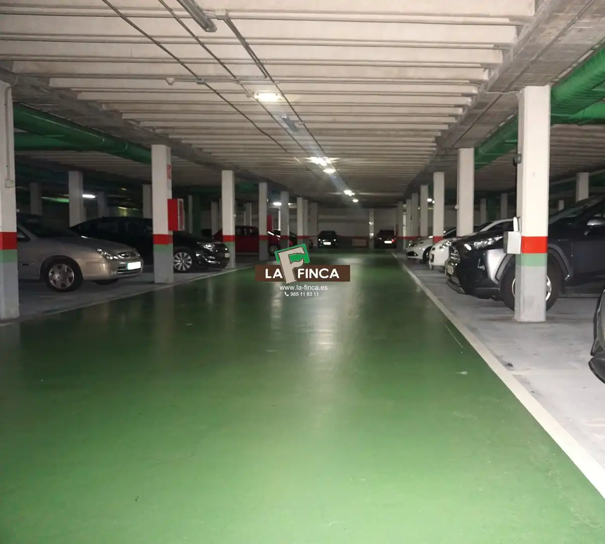 Parkplatz von Garage zum Verkauf in Oviedo 