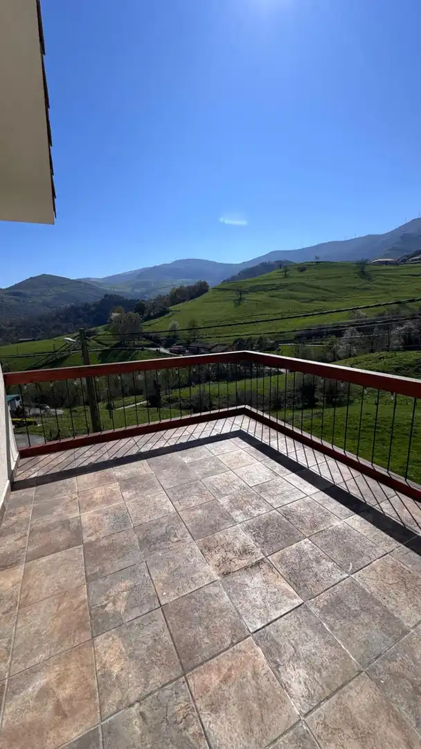 Terrace of Houses for sale in Soba  with Heating, Parquet flooring and Terrace