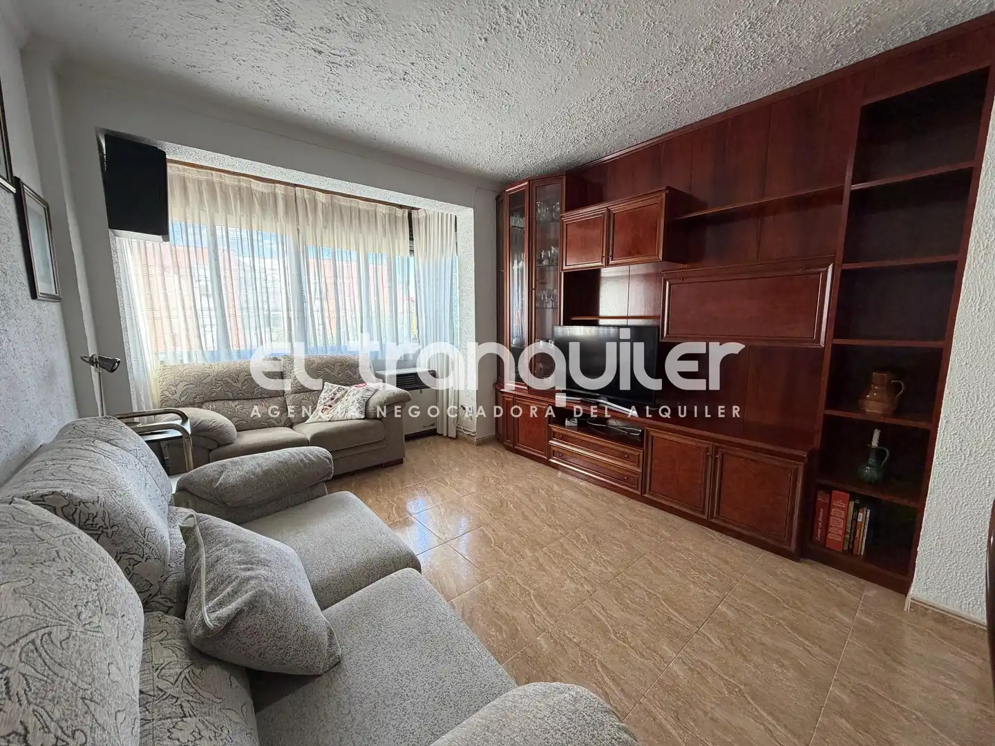 Sala de estar de Piso de alquiler en Fuenlabrada con Parquet, Amueblado y Lavadora