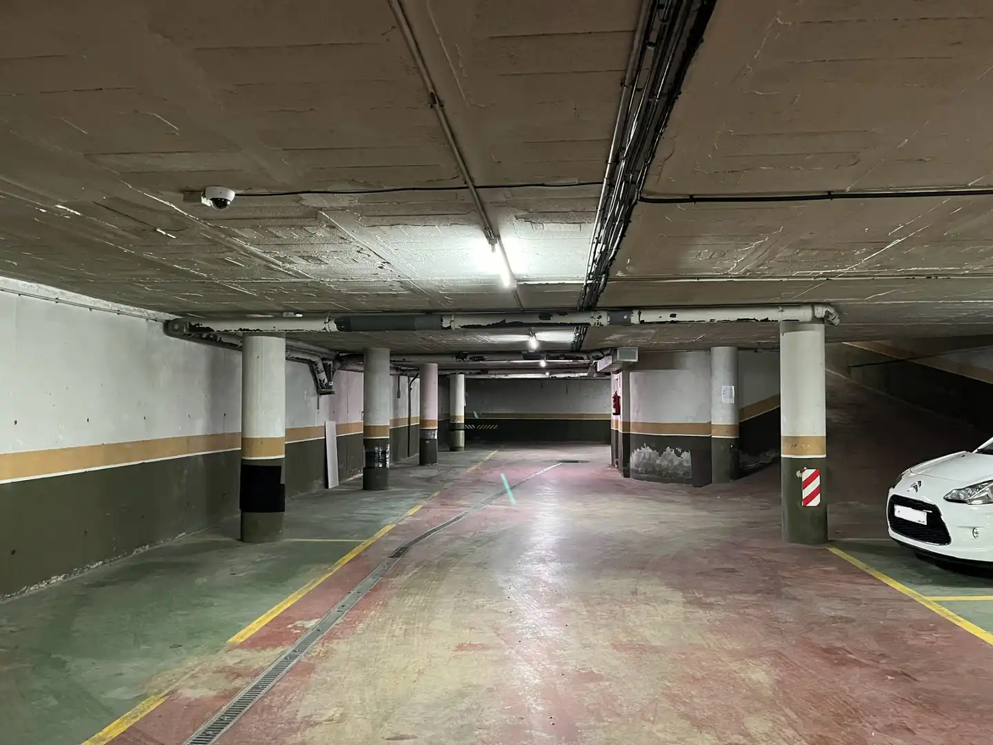 Oficina de lloguer a Carrer Camp de Mart, La Devesa