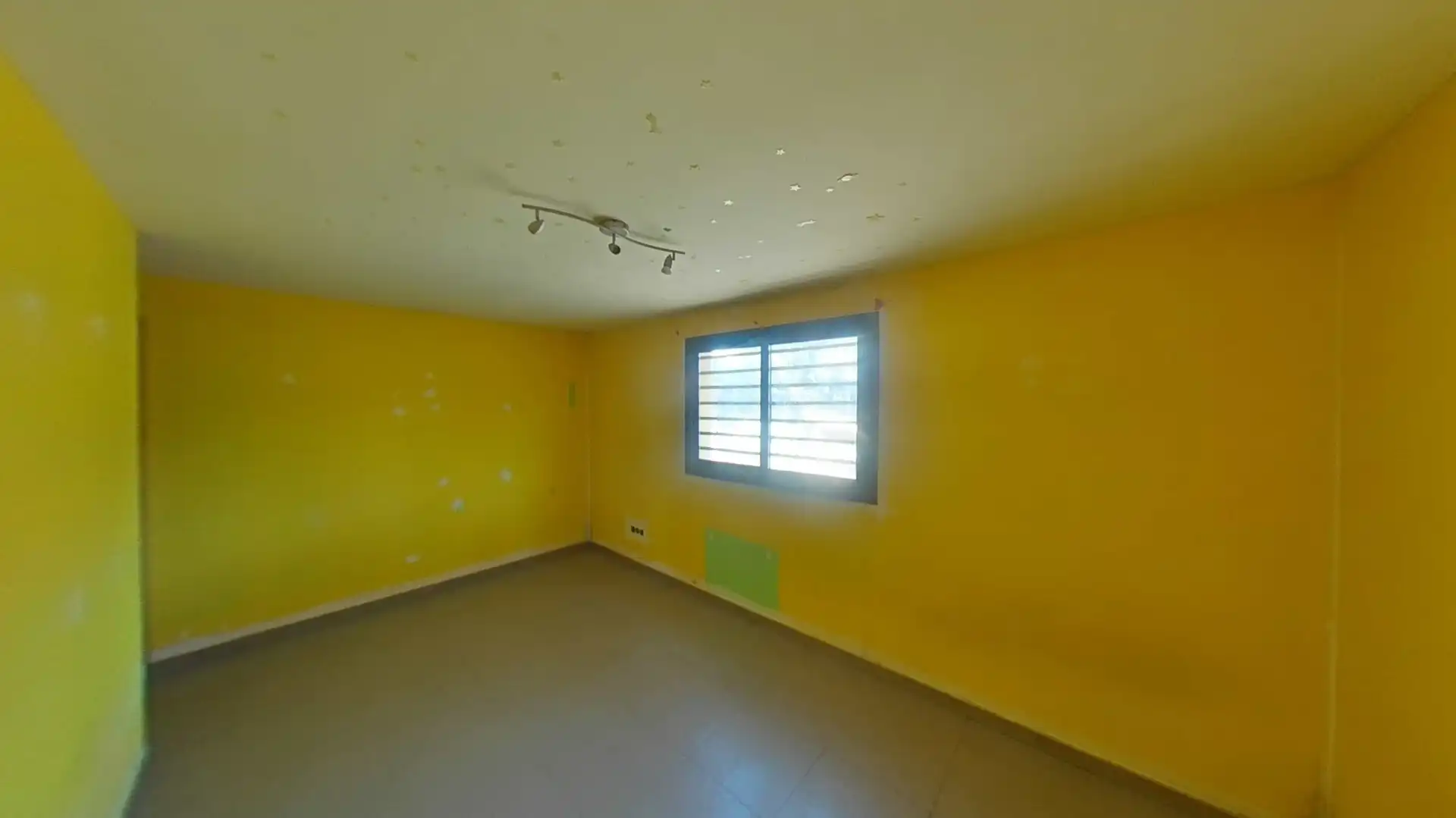 Casa amb jardí en venda a ANTONI TÀPIES, imagen 12