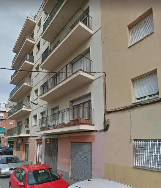 Pis en venda a GIRONA