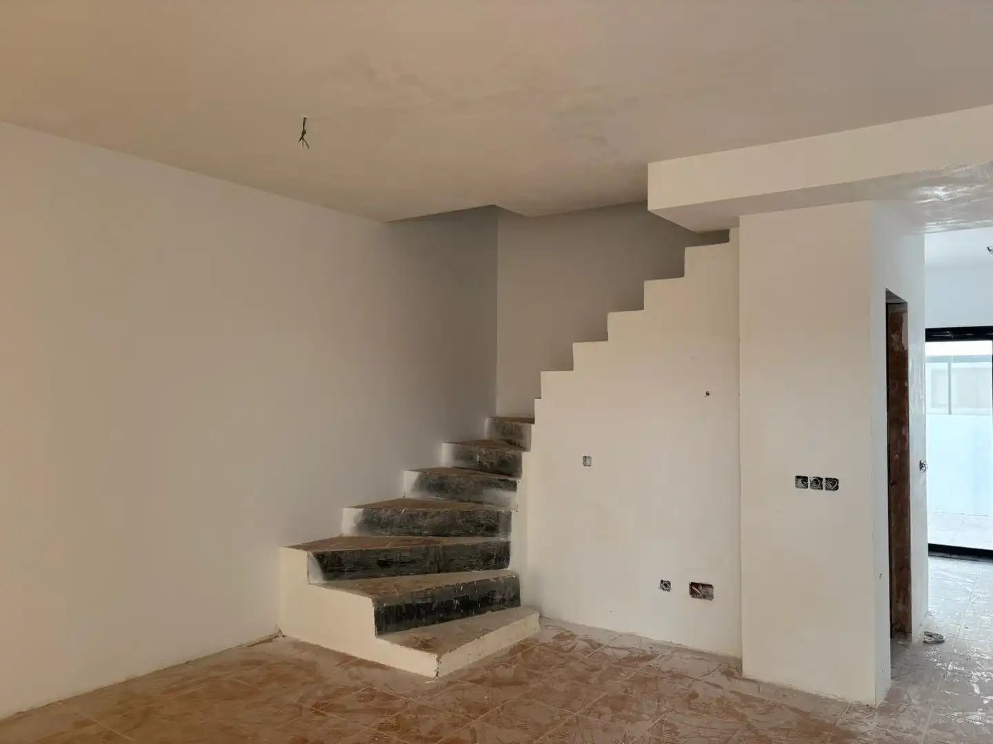 Casa adosada en venda en La Oliva amb Jardí privat